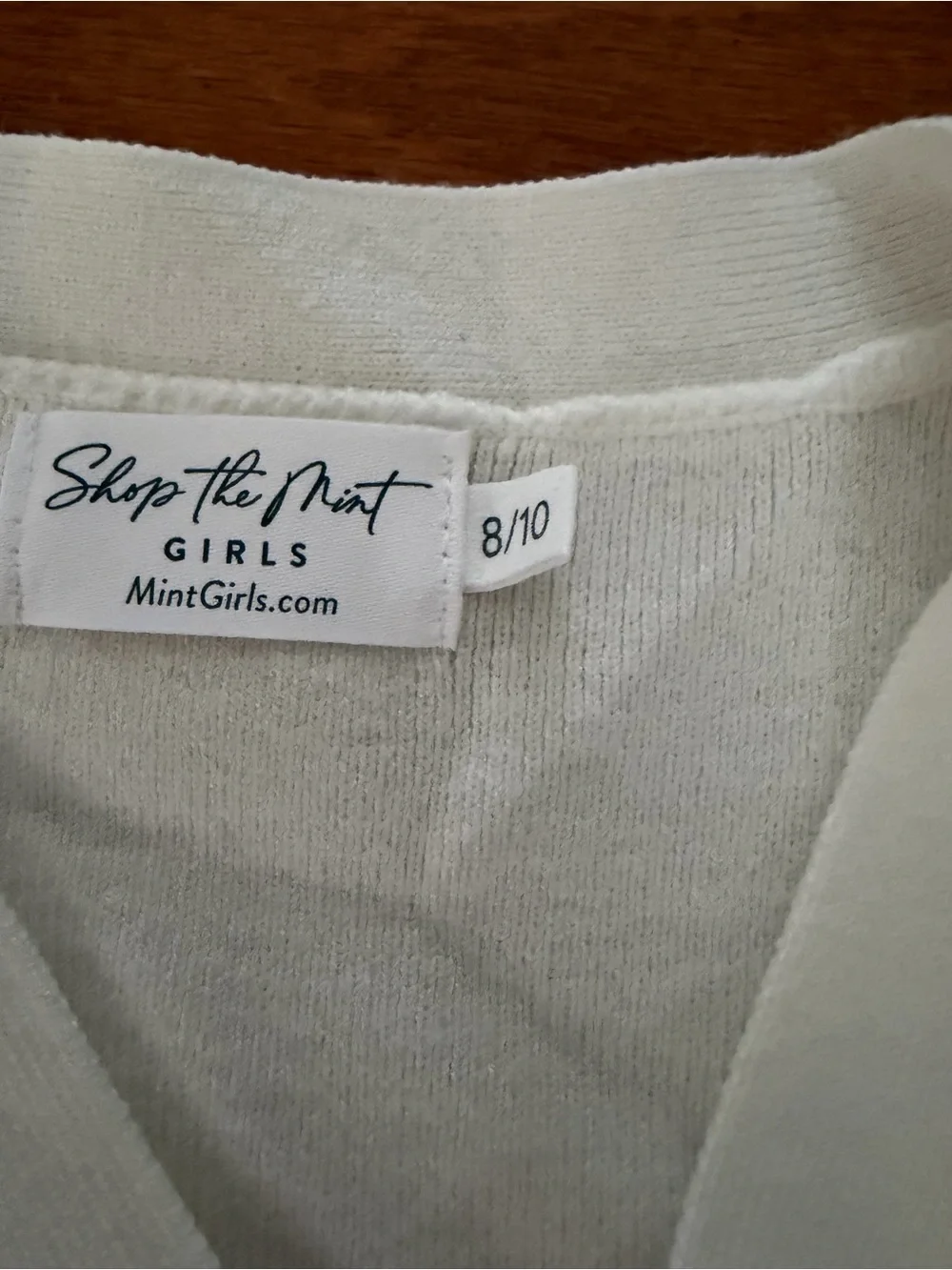 Shop the Mint Girls White Sweater Pink Velvet Bows Size 8/10